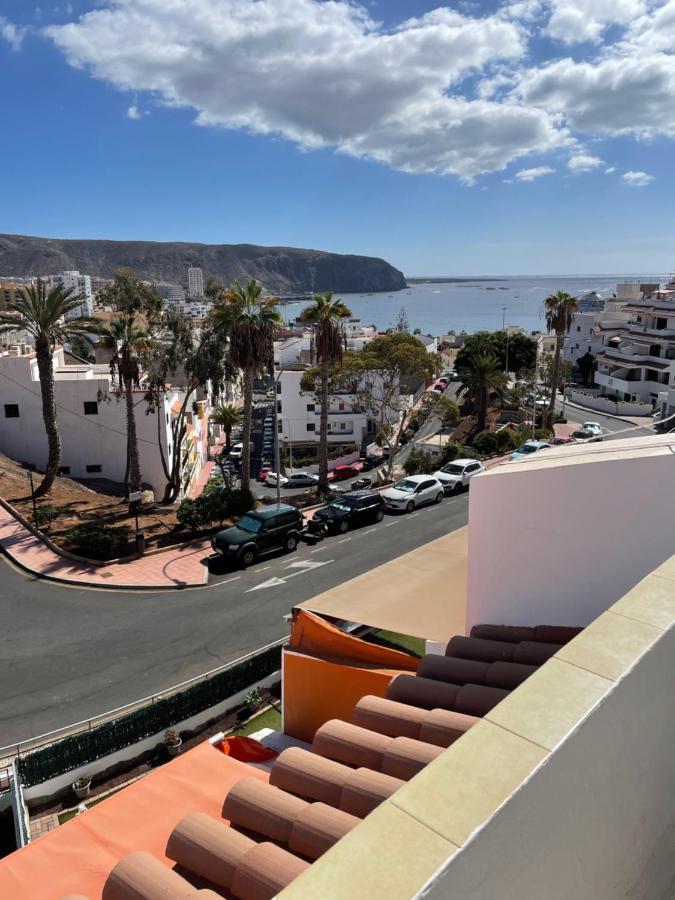 1 Bedroom Apartment With Stunning Sea View Arona  Kültér fotó